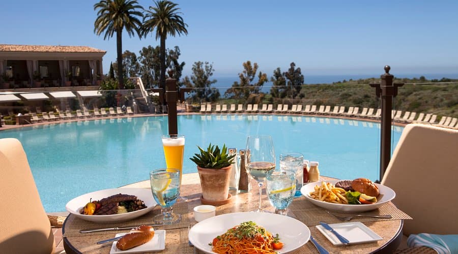 coliseum-pool-grill-food.jpg