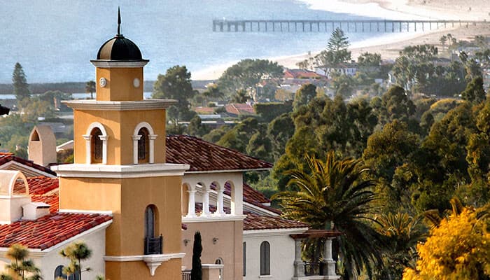 NEWPORT-MARRIOTT-OVERVIEW_Photo-Credit-John-Connell.jpg